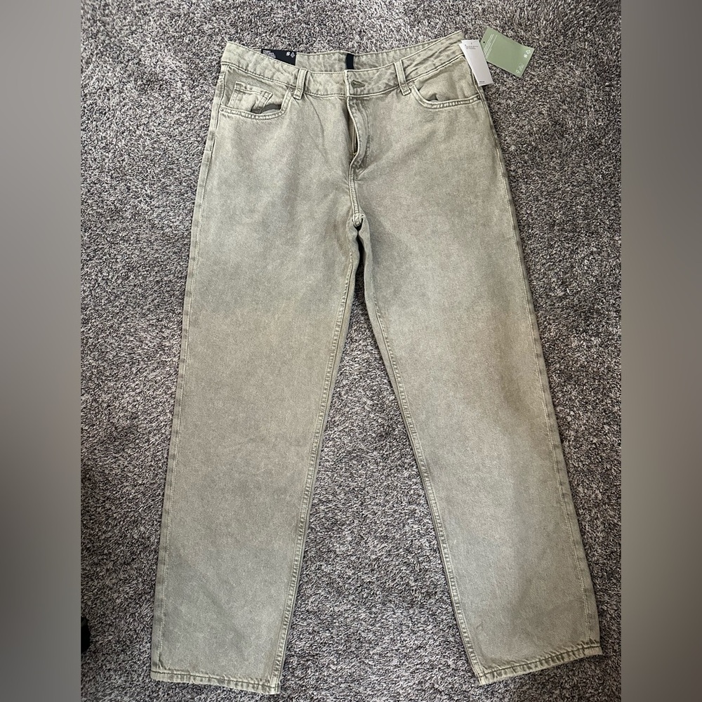 DIVIDED H&M straight jeans